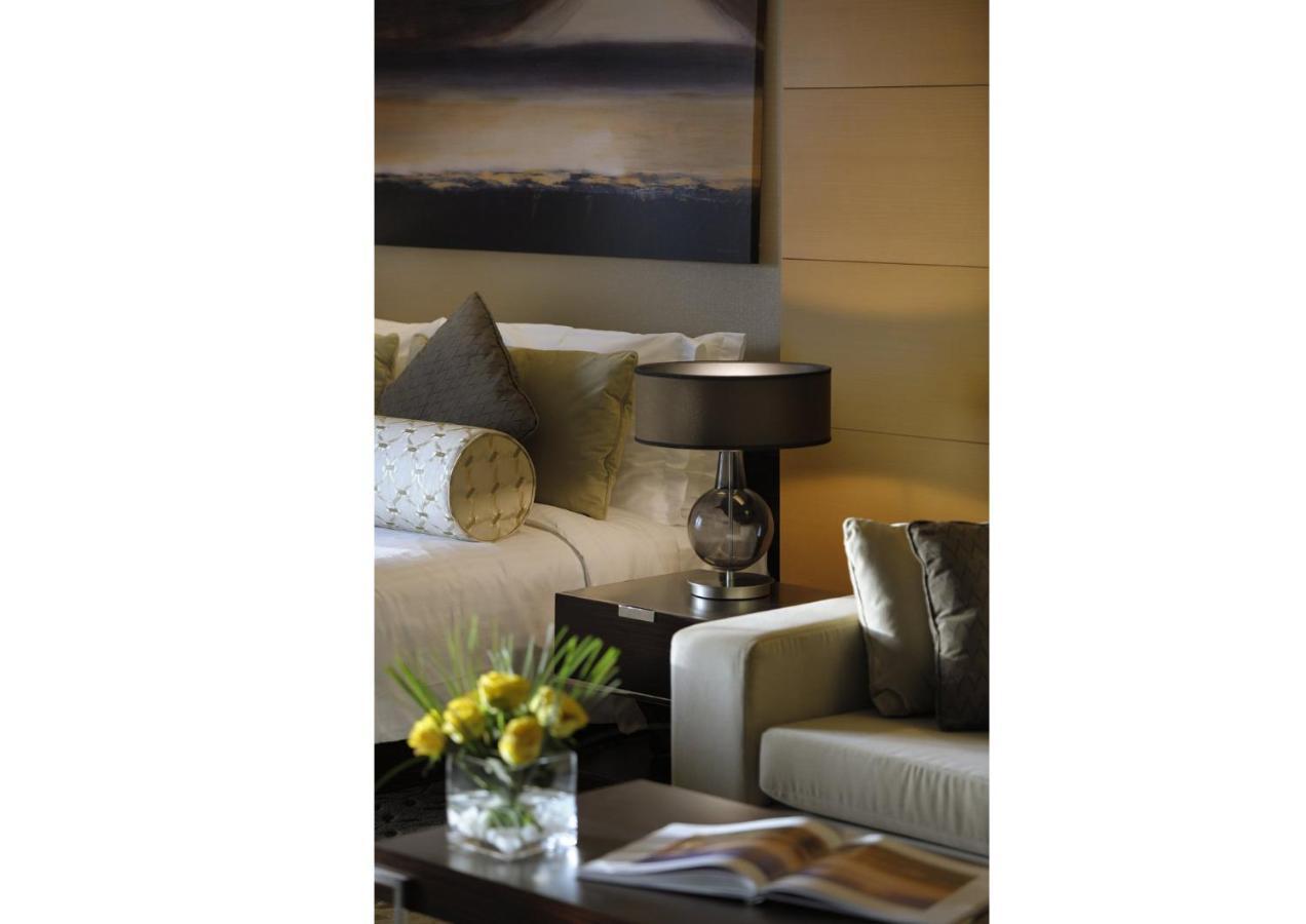 Address Dubai Mall Apartments By Qstay Екстер'єр фото
