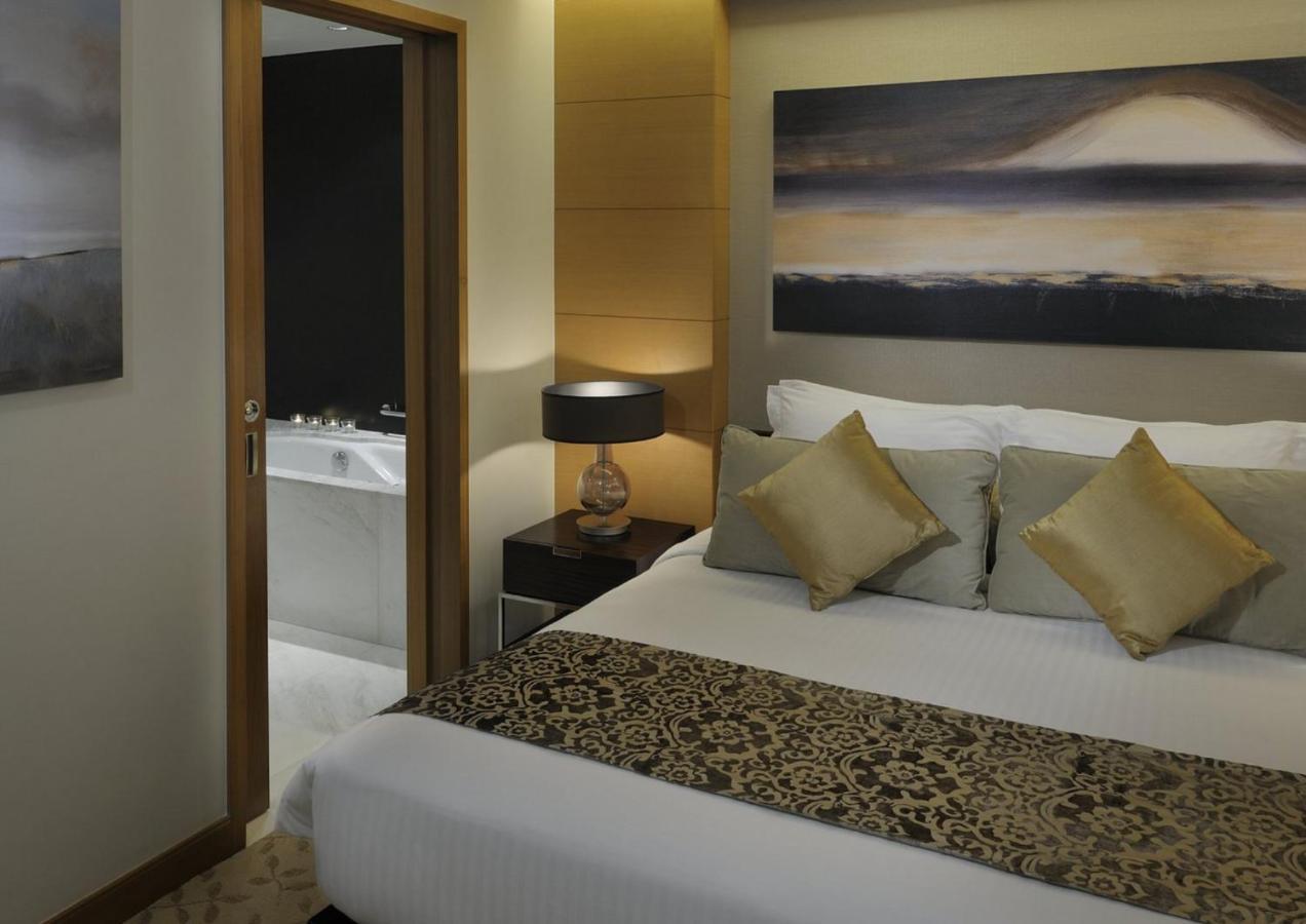 Address Dubai Mall Apartments By Qstay Екстер'єр фото