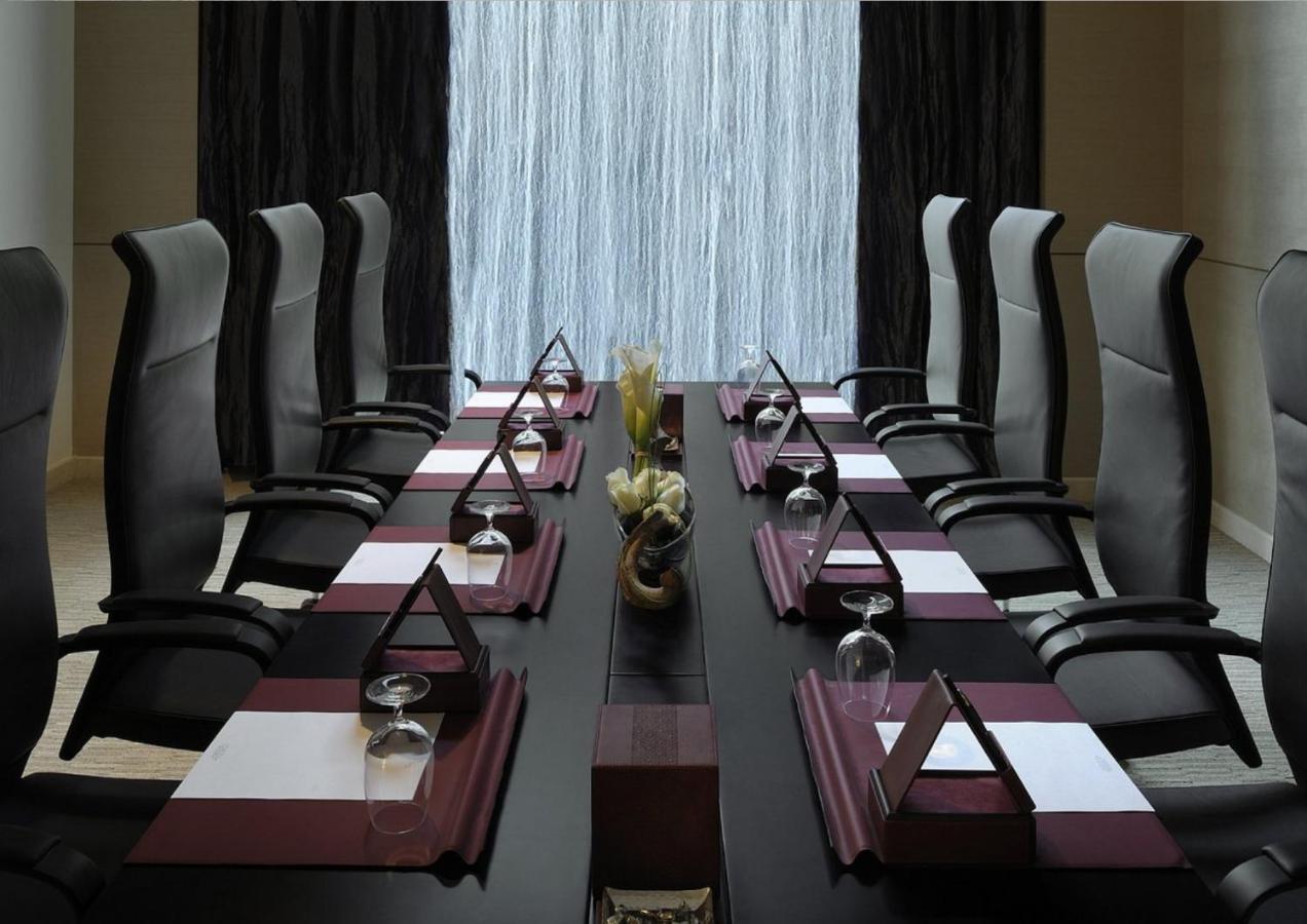 Address Dubai Mall Apartments By Qstay Екстер'єр фото